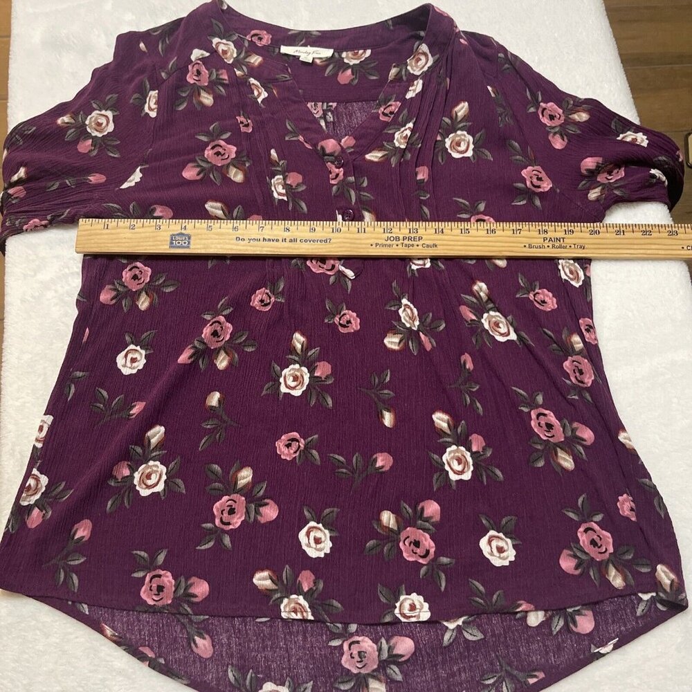 Womens Size XL Monday Fun Floral 3/4 Sleeve Pullover Blouse Tunic - Picture 7 of 12